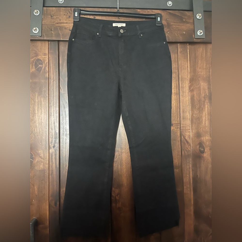 Women’s Black Flare Jeans - Sleek Wide-Leg Style